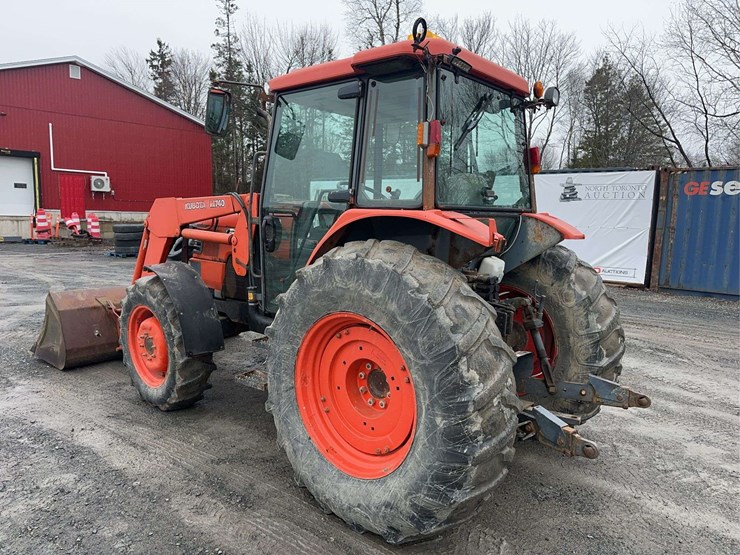 2001-kubota-m9000-image-7