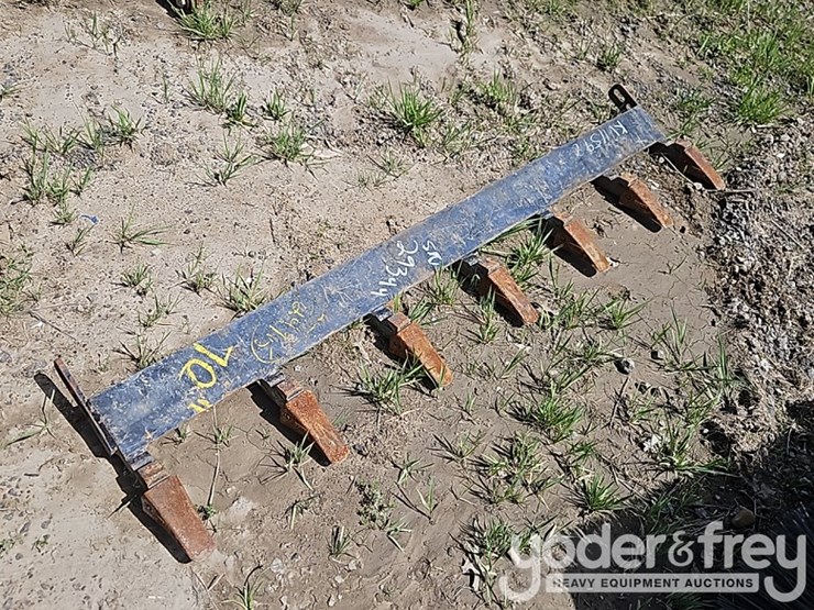 70"-cuttng-edge-w/-teeth-image-1