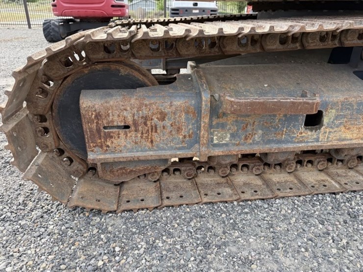 2016-kobelco-sk140sr-image-31