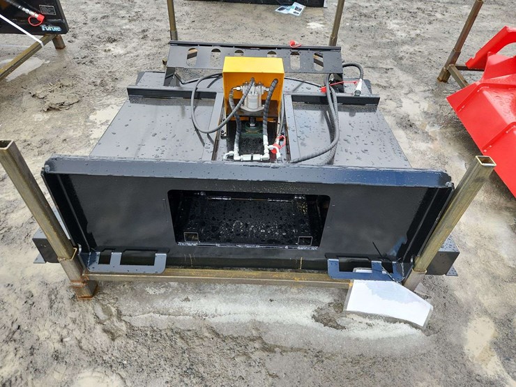 future-ft-bc63-skid-steer-articulated-brush-cutter-image-3