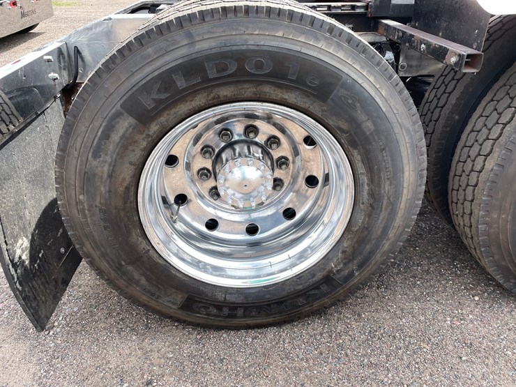 1970-peterbilt-358-image-59