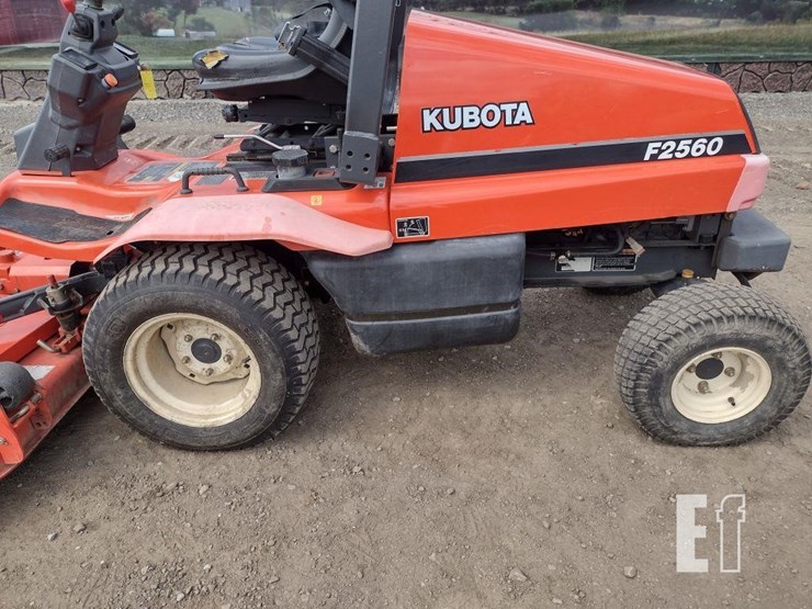 kubota-f2560-image-15