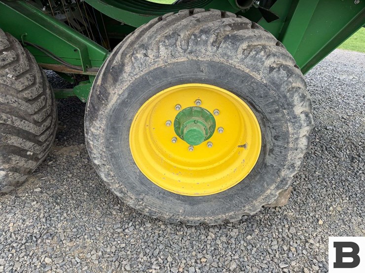 2015-john-deere-l340-image-40