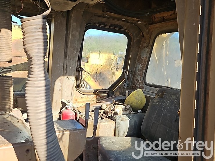 1978-caterpillar-d9h-image-20