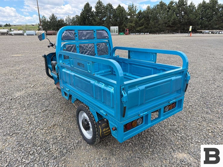 2025-ir-iret13-electric-tricycle-image-3