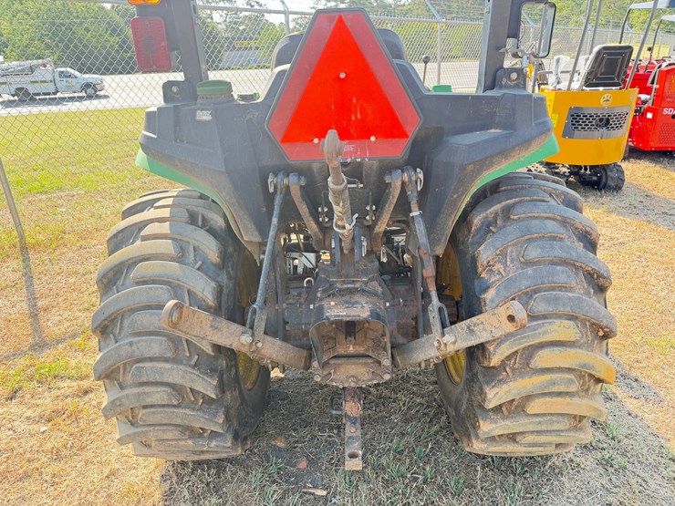 john-deere-3025e-image-6