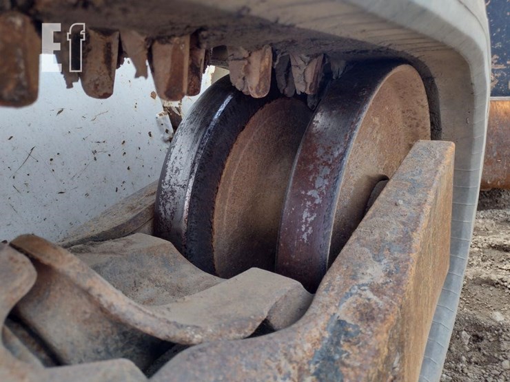 2021-bobcat-t76-image-27