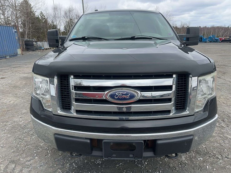 2010-ford-f150-xlt-image-2