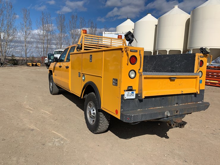 2016-chevrolet-2500-image-20