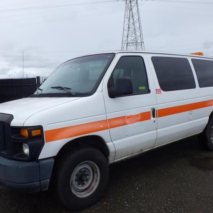 2009 FORD ECONOLINE 350