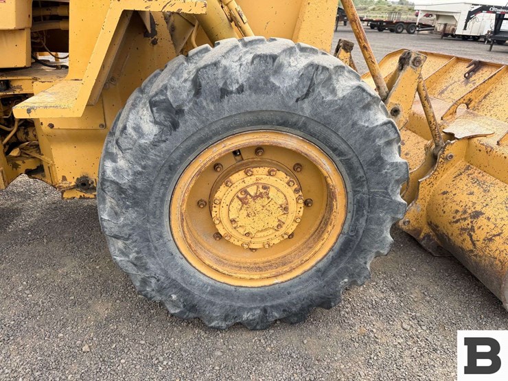 caterpillar-920-image-54