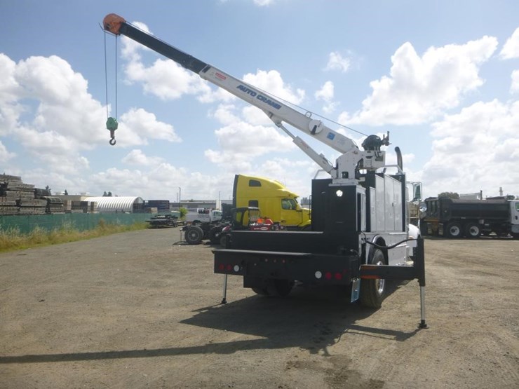 2014-auto-crane-6006h-image-15