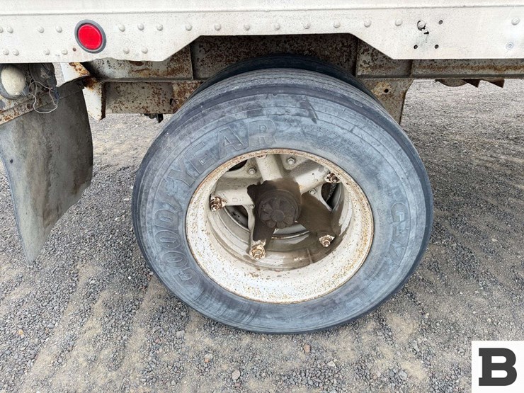 1984-fruehauf-open-top-image-28