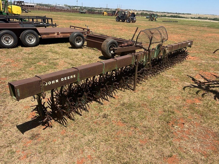 john-deere-400-image-4