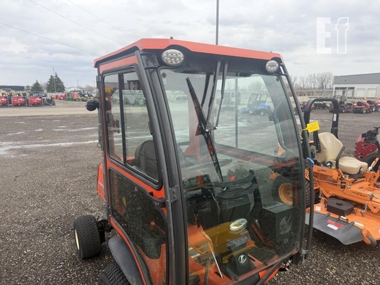 2019-kubota-f3990-image-29