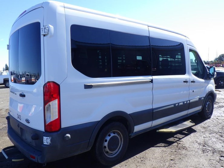 2017-ford-transit-image-3