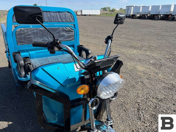 2025-ir-iret13-electric-tricycle-image-9