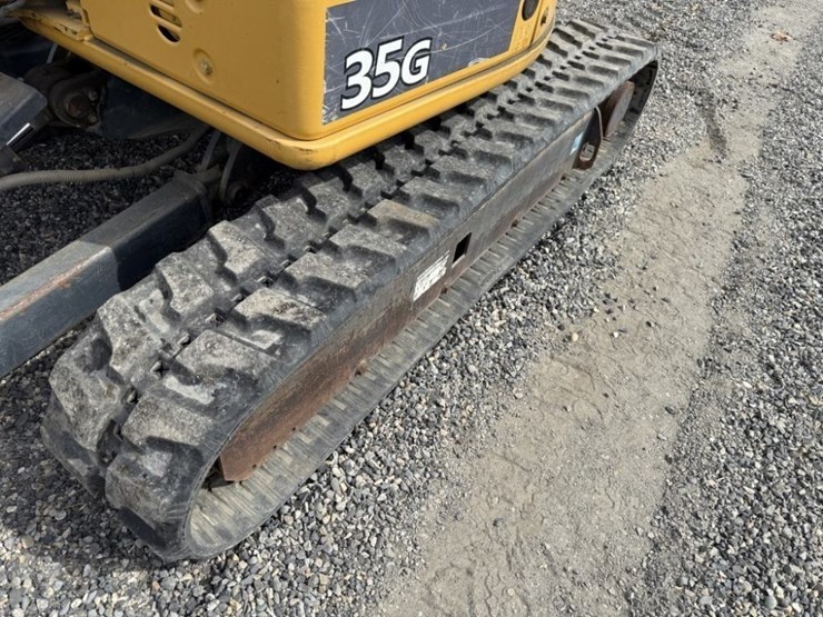 2018-deere-35g-image-19