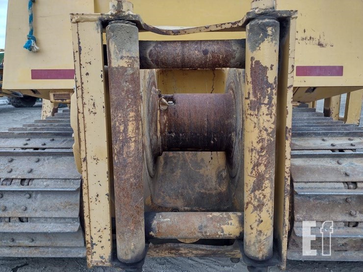 2013-deere-700k-lgp-image-43