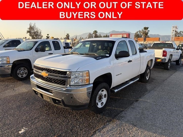 2013-chevrolet-2500-image-1