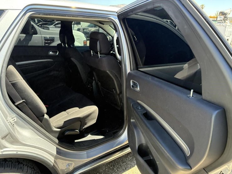 2019-dodge-durango-image-10