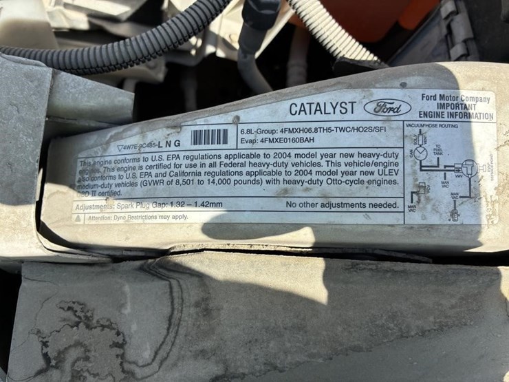 2004-ford-f350-image-10