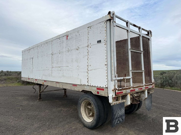 1984-fruehauf-open-top-image-3