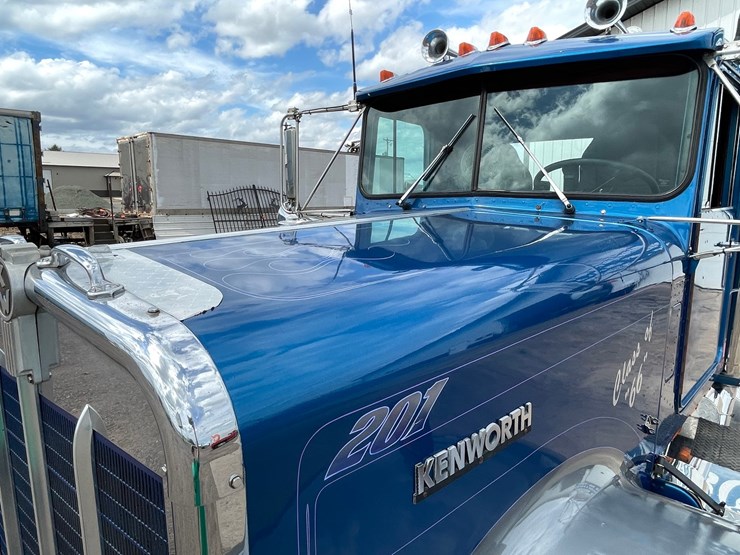 1966-kenworth-w900a-image-13
