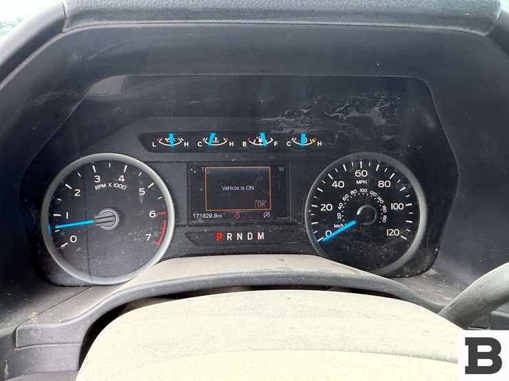 2017-ford-f150-image-33