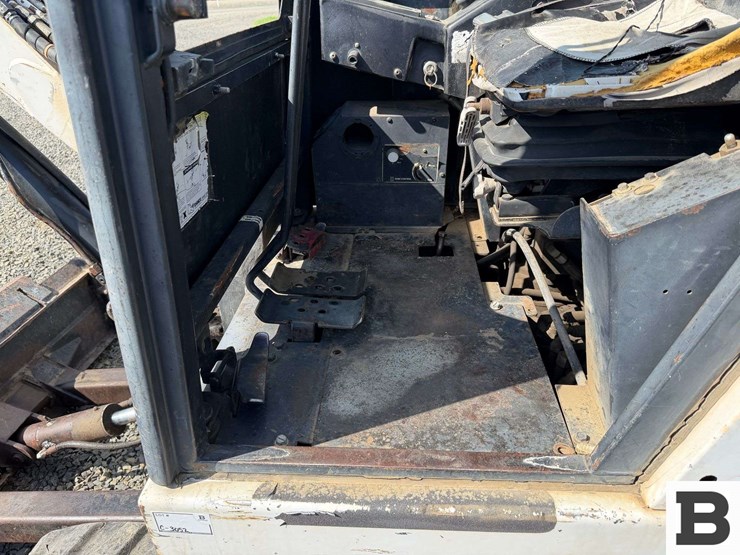 bobcat-331-image-44