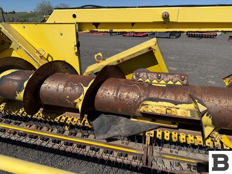 2008-john-deere-645b-image-9