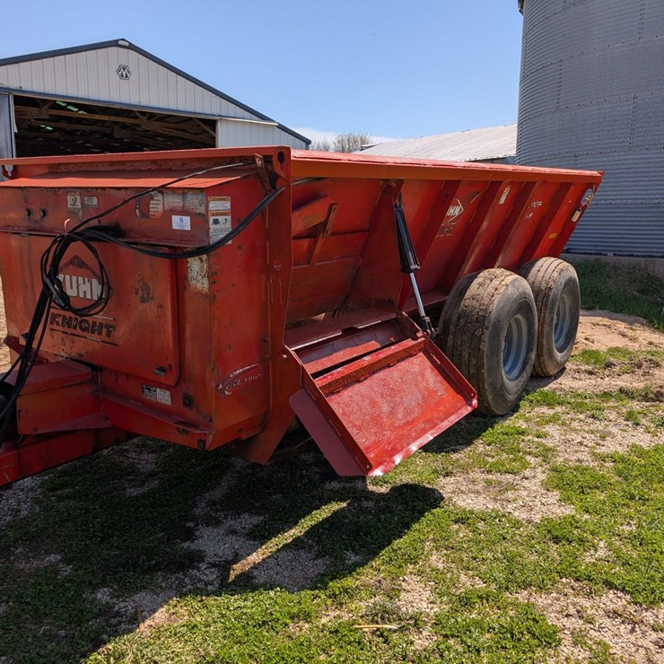 KUHN KNIGHT 8118