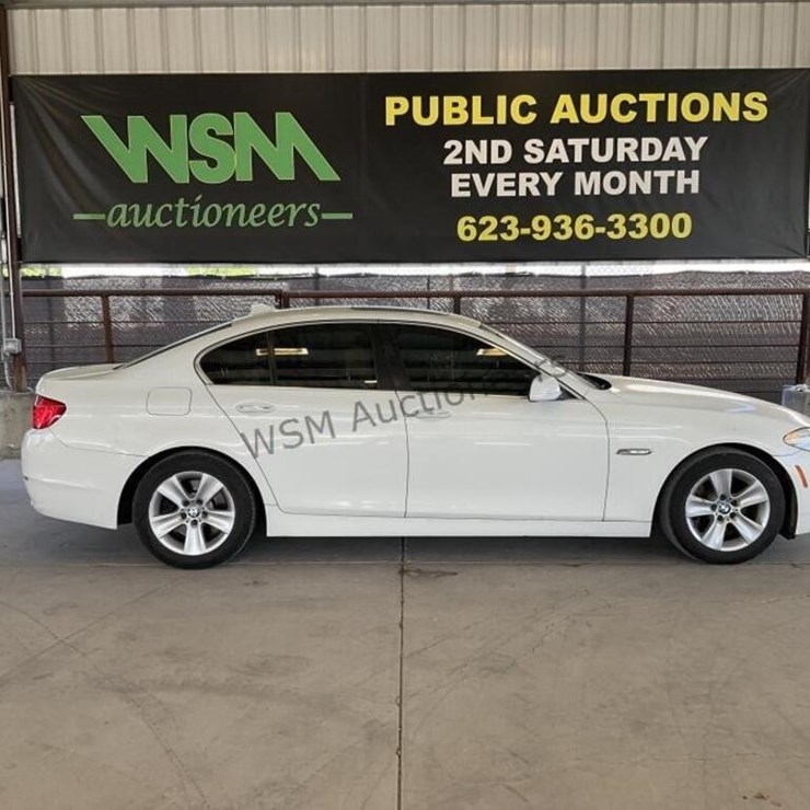 2011 BMW 528I SDN