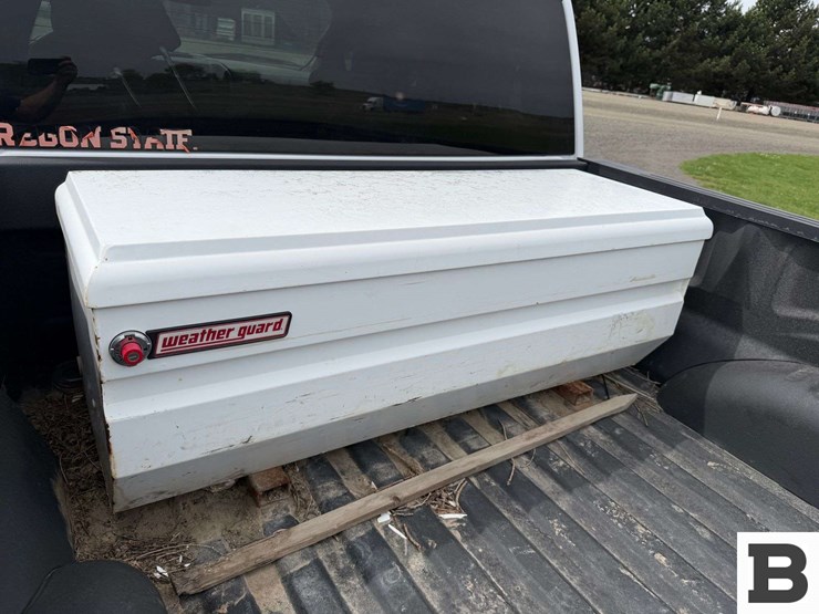 2017-ford-f150-image-16