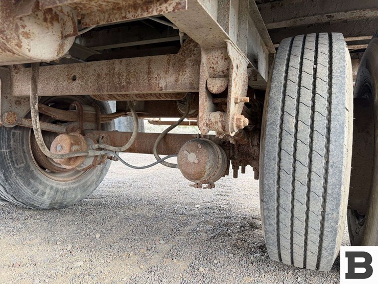 1984-fruehauf-open-top-image-14