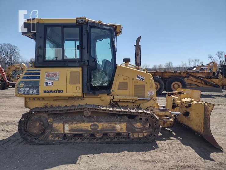 2016-komatsu-d37ex-23-image-3