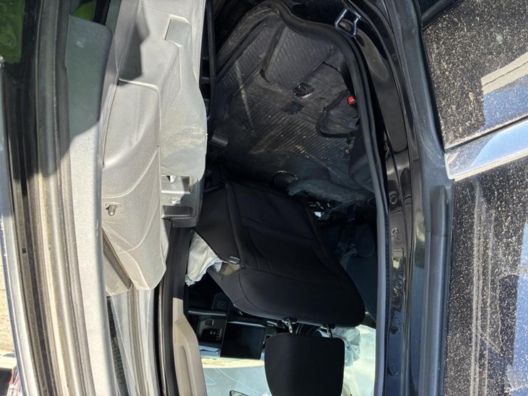 2023-ford-expedition-image-15