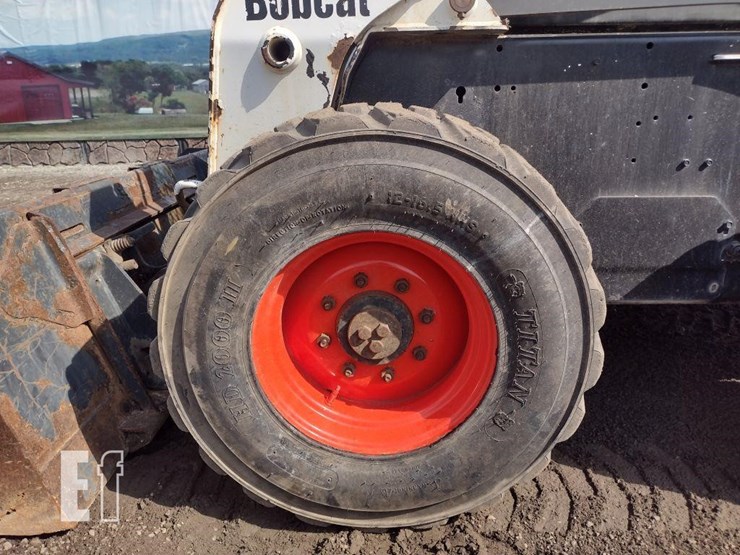 2004-bobcat-s300-image-15