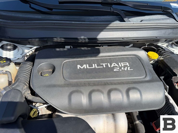 2014-jeep-cherokee-image-31