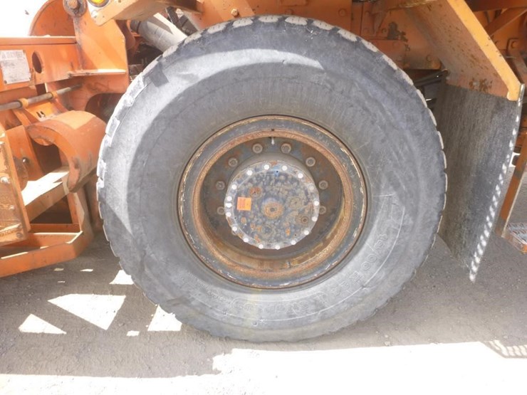 1992-caterpillar-c13-image-11