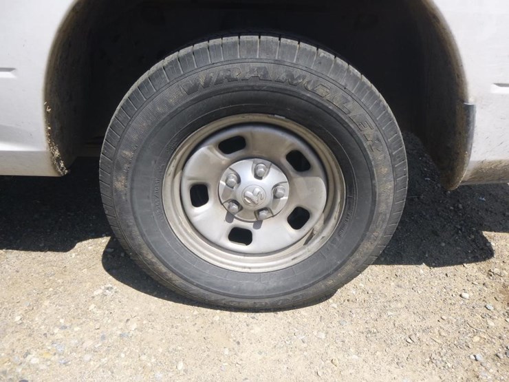 2014-dodge-ram-1500-image-24