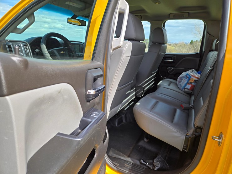 2016-chevrolet-2500-image-8
