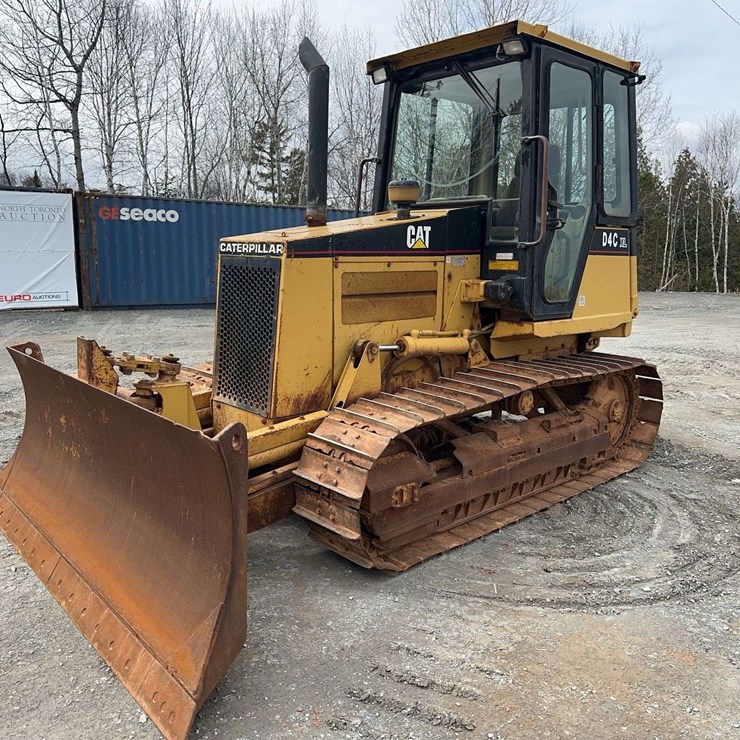 1997 CATERPILLAR D4C XL