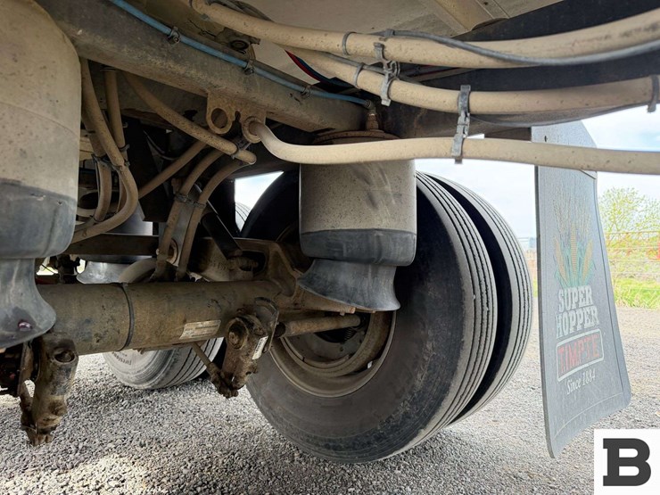 2017-timpte-hopper-bottom-image-35