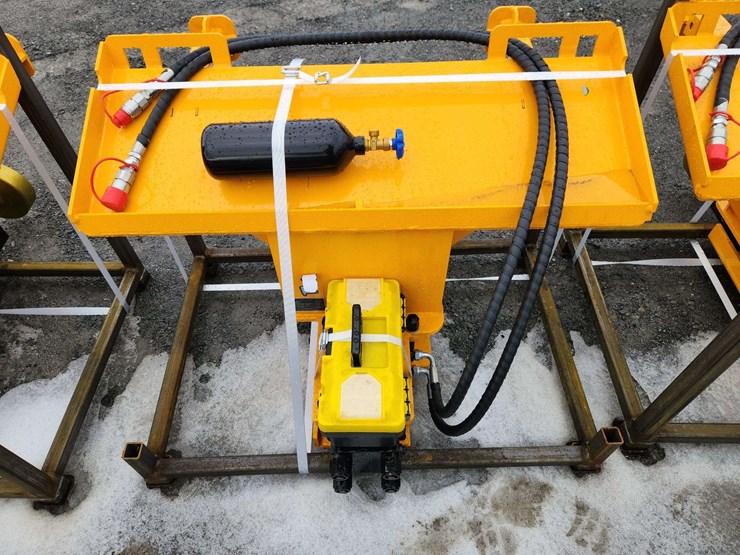 future-ft-ad580-pile-hammer-image-1