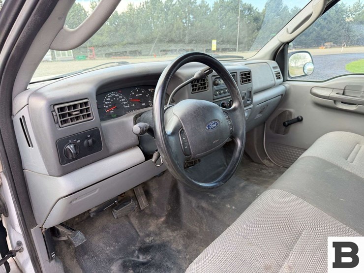 2004-ford-f250-image-25