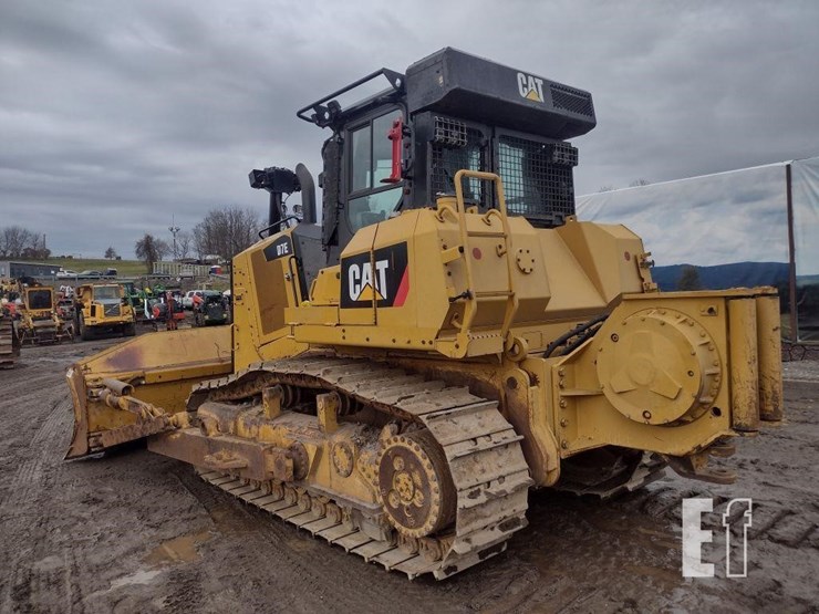 2018-caterpillar-d7e-image-50