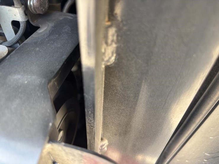 2020-takeuchi-tb240-image-56