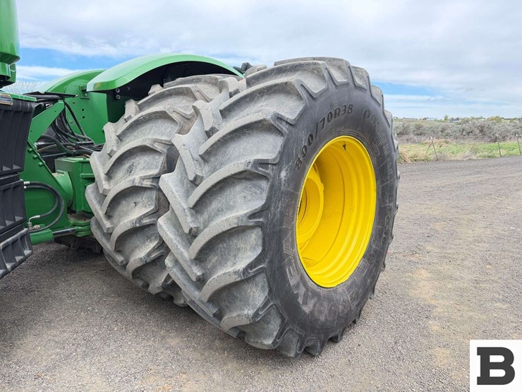 2012-john-deere-9510r-image-27