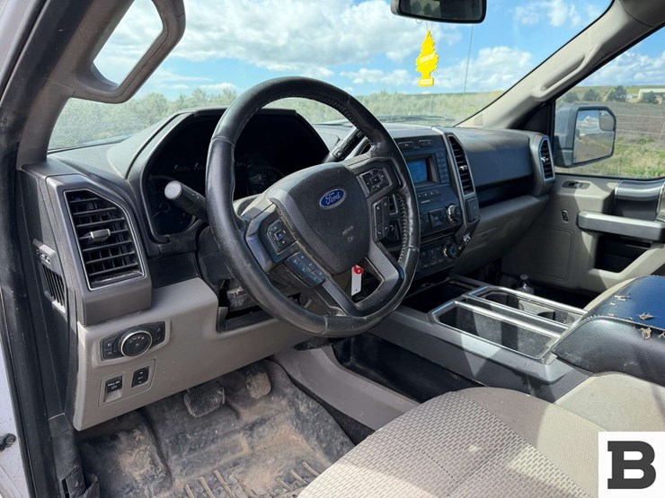 2018-ford-f150-image-29